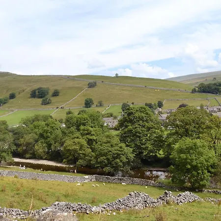 Calton Holiday home *